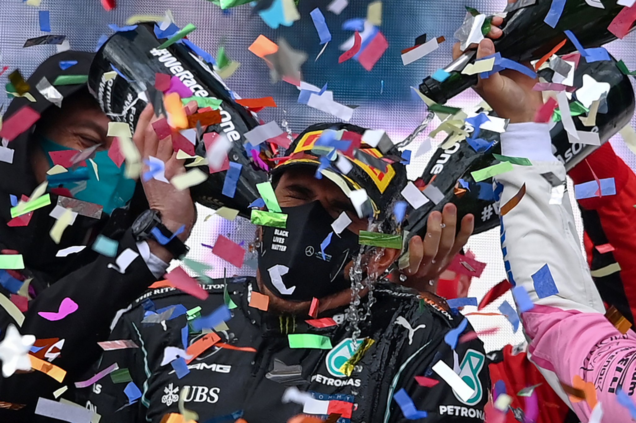 Lewis Hamilton Wins Seventh F1 Title, Ties Michael Schumacher