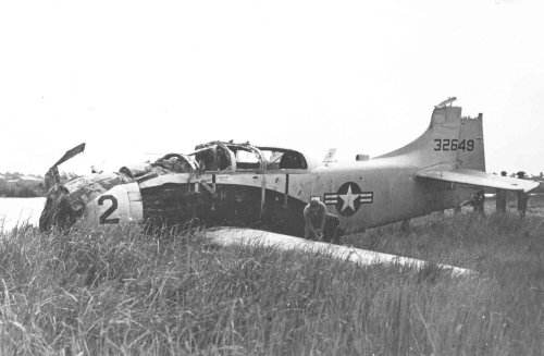 The Skyraider pilot who landed his SPAD on a besieged airstrip to rescue another crash-landed A-1 pilot