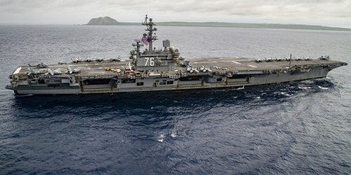 Le porte-avions USS Ronald Reagan déployé en Mer du Japon. - avionslegendaires.net