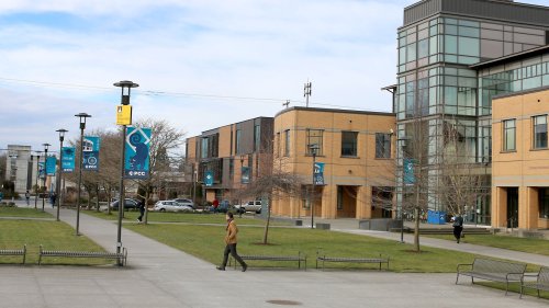 Portland community college enrollment inches up