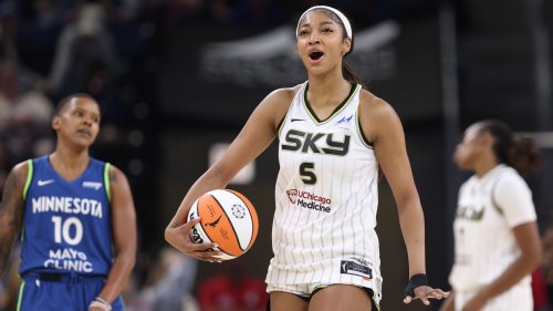 Chicago Sky poised to end city's playoff drought