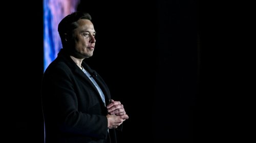 Twitter turns the tables on Musk, will “enforce” merger