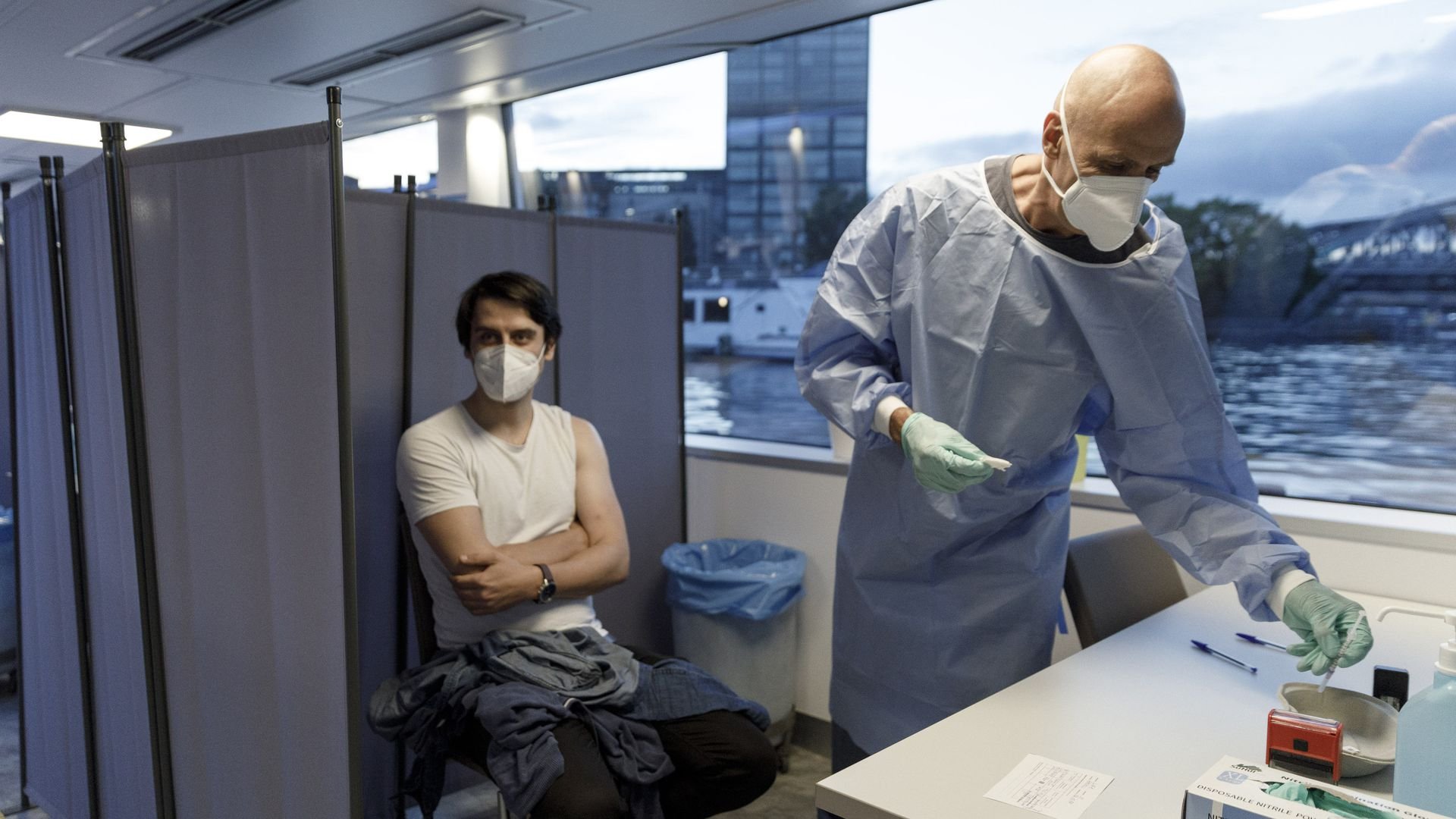 Germany ending quarantine subsidies for unvaccinated workers