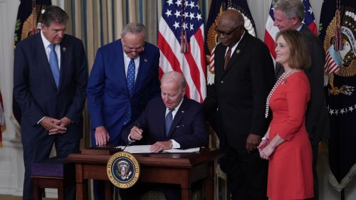 Biden signs Democrats' $740 billion tax, climate and health care bill into law