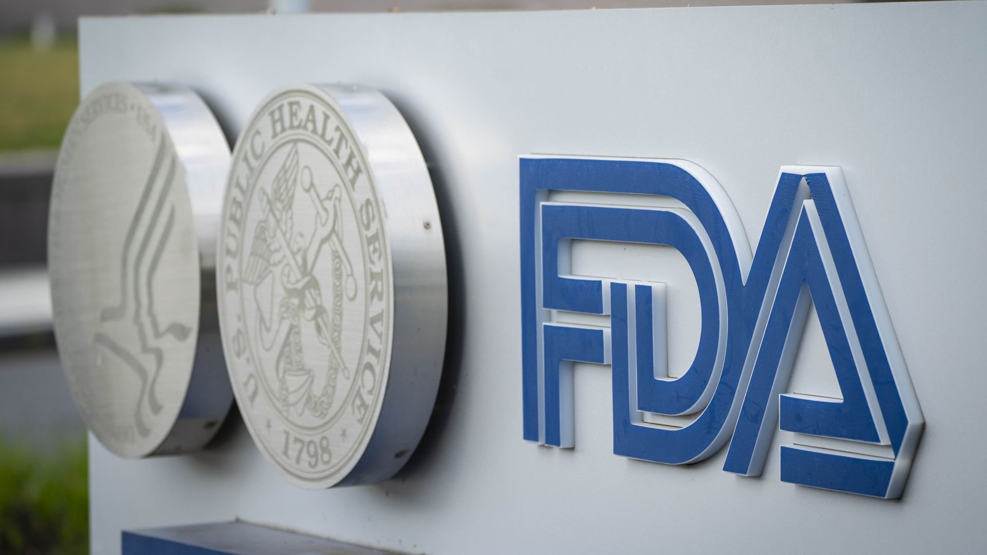 Top FDA officials thought scant evidence was enough to approve Alzheimer's drug