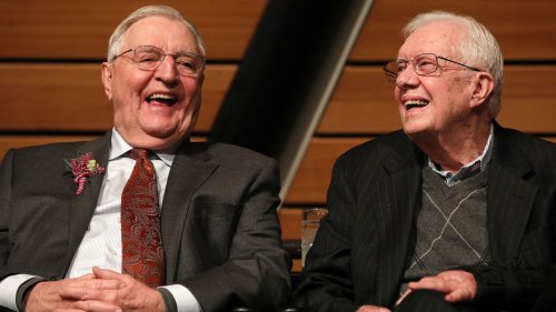 Former Vice President Walter Mondale dies at 93