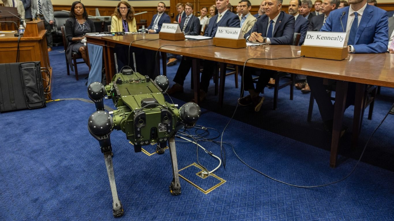 Robo dogs and AI inspectors might be coming to the border