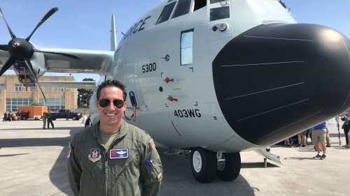 This New Orleans dad flies into storms as a Hurricane Hunter