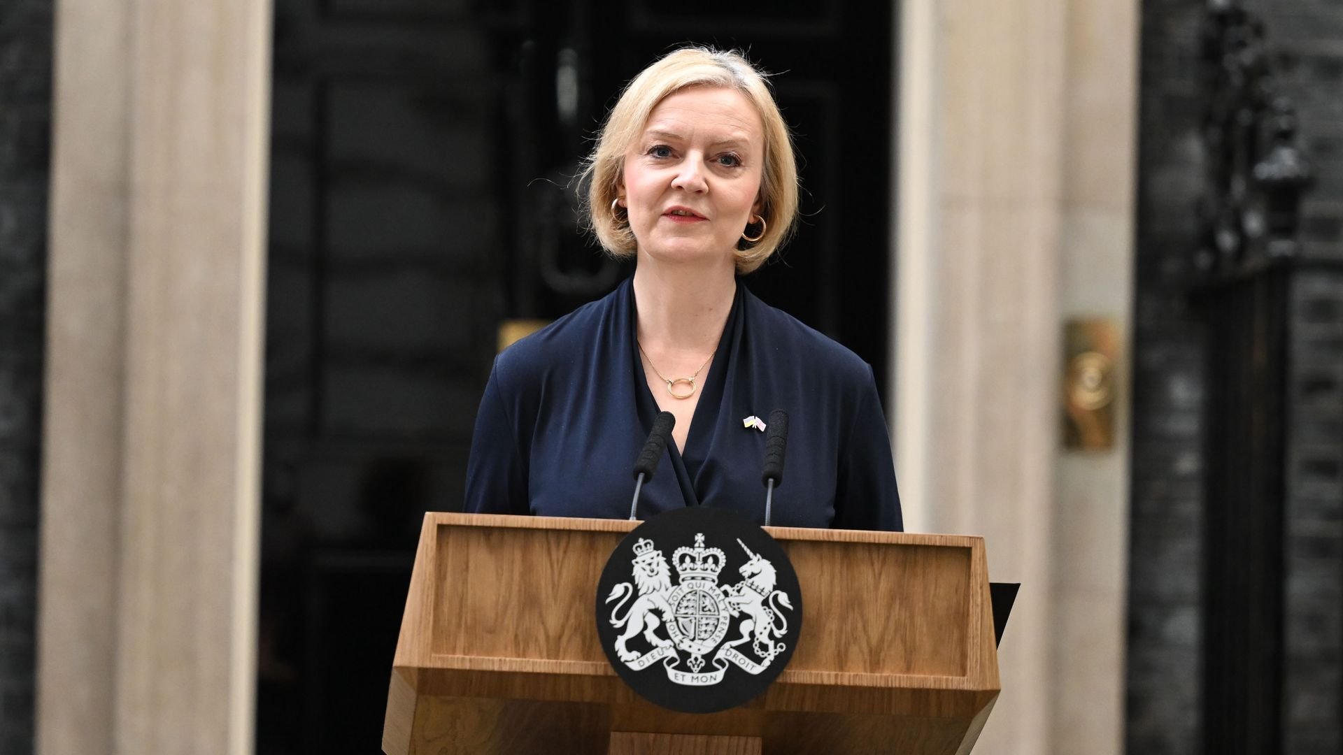 "Stability is very important": World leaders react to Truss' resignation