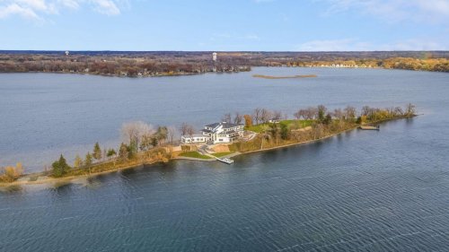 See inside the $6.6M mansion on a private island in Minnesota