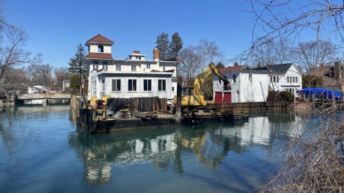 Work to repair Detroit canal seawalls to start soon