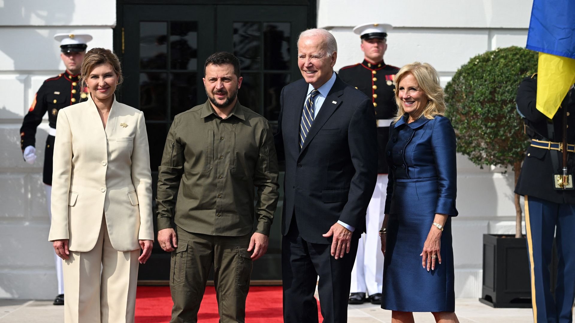 Biden announces $325 million in Ukraine aid during Zelensky visit
