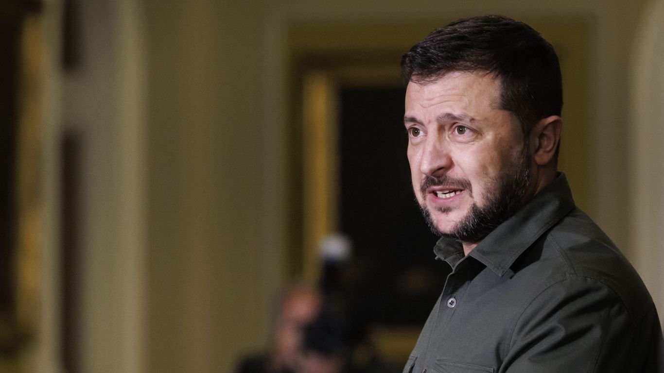 Zelensky's frosty welcome to D.C.