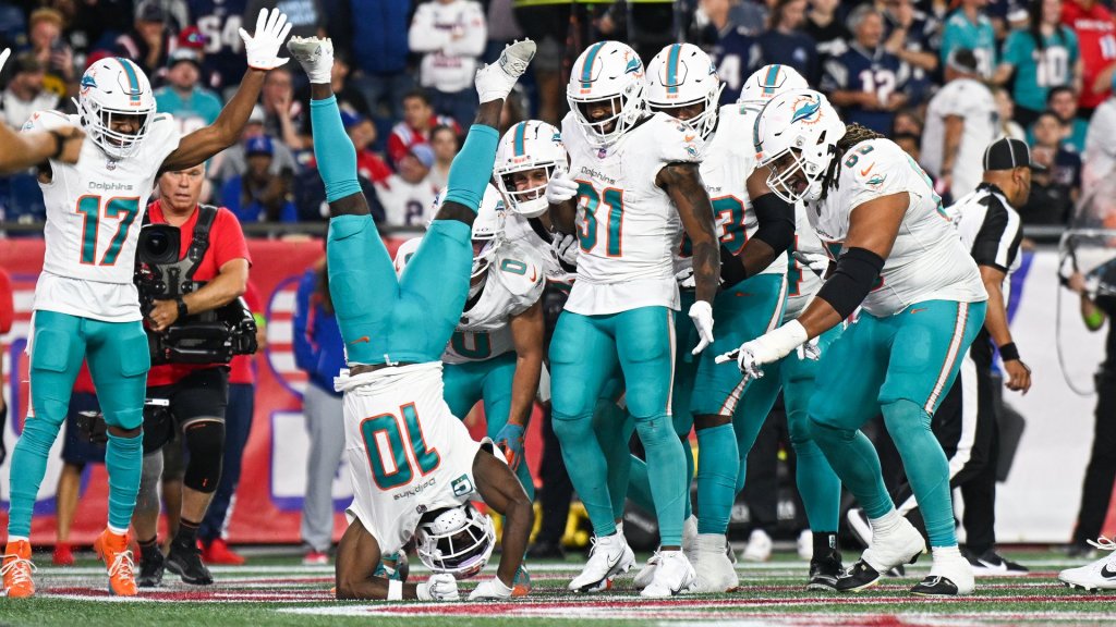 Miami Dolphins tickets are in high demand this year - Axios Miami