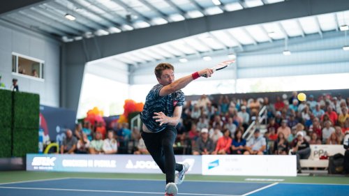 A UNC medical student is surprising the professional pickleball world