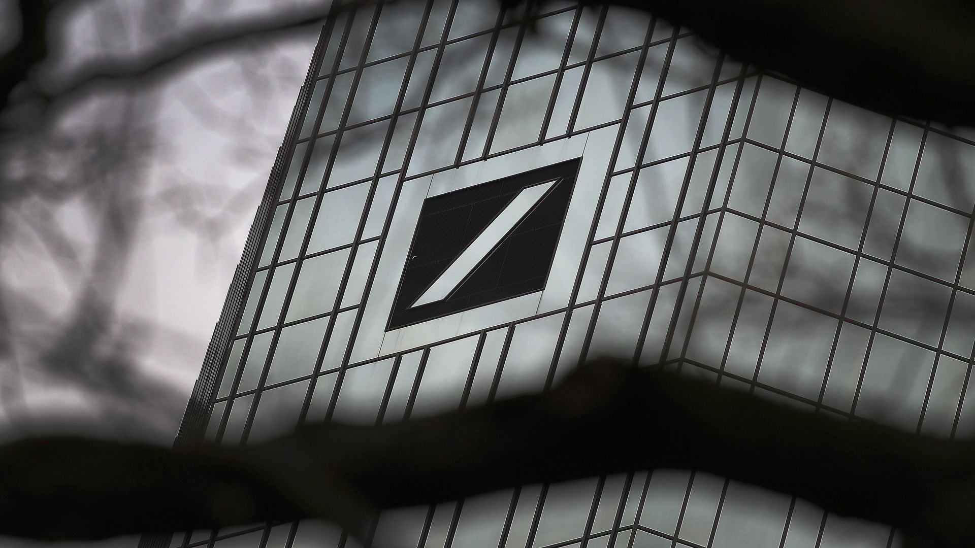 Deutsche Bank to pay $75 million to settle lawsuit from Jeffrey Epstein's accusers