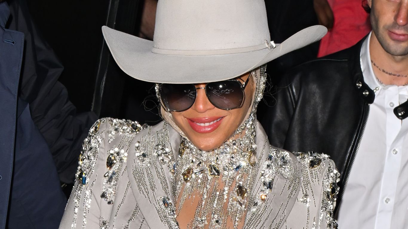 Houston's country radio stations embrace Beyoncé