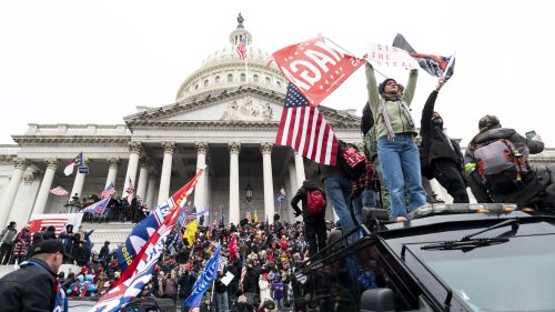 Judge Dismisses Capitol Riot Obstruction Charge | Flipboard