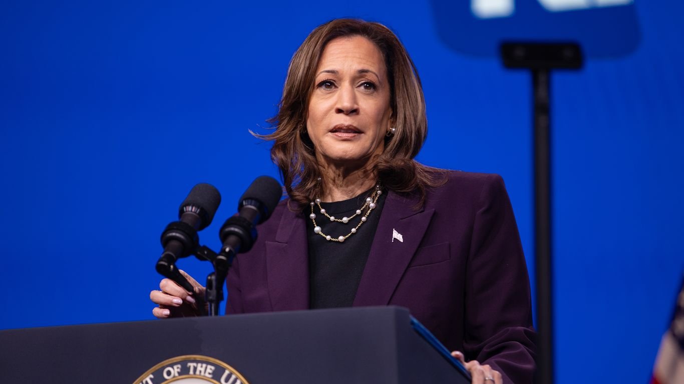 Harris hits Trump for showing NABJ "disrespect"