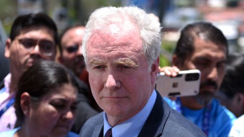 Abrego Garcia detention shows Trump's "gross violations" of Constitution: Van Hollen