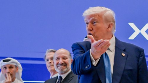 Trump: U.S. will set tariff rates in 2-3 weeks, walking back negotiations