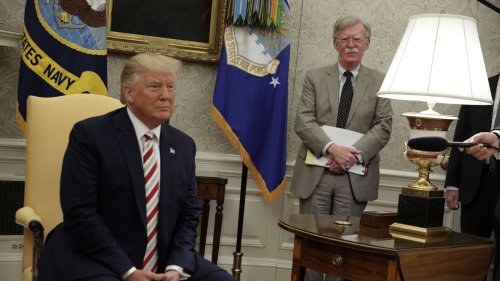 Bolton: Trump kept "piles and piles" of documents in White House