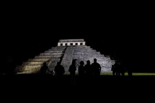 Mexico finds water tunnels under Pakal tomb in Palenque
