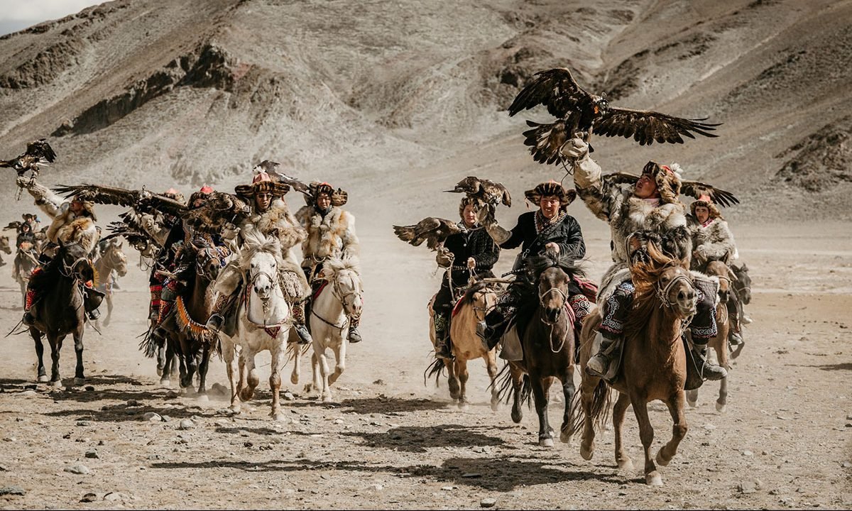 Megan Hine: Hunting With The Golden Eagles of Mongolia