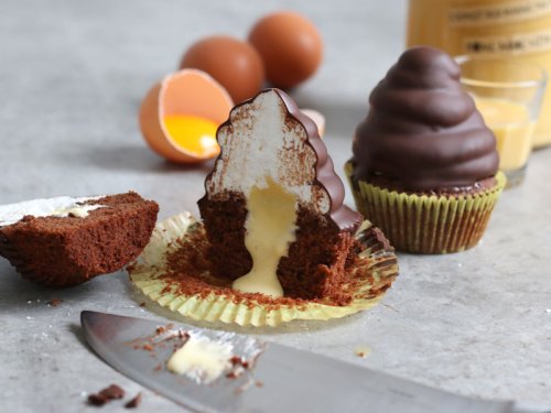 Eierlikör Schokolade Hi-Hat Cupcakes | Bake to the roots