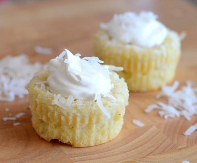 Impossible Coconut Custard Pie Cupcakes - Baking Bites