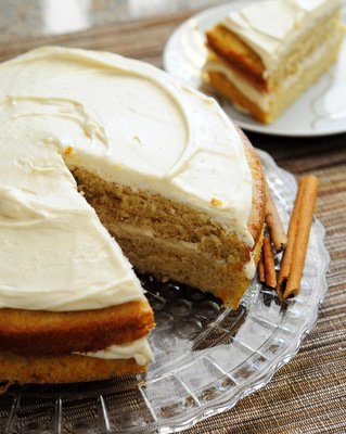 Cinnamon Layer Cake with Cinnamon Cream Cheese Frosting - Baking Bites