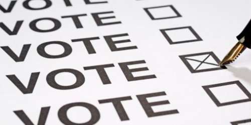 Voters in Burlington, Vermont, to decide on ballot measures related to policing, ranked-choice voting, noncitizen voting, and more