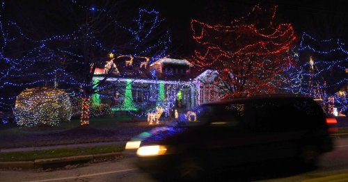 New owners of a Baltimore Christmas house: Could you please leave the lights on? | COMMENTARY