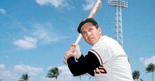 Brooks Robinson, legendary Orioles third baseman, dies at 86