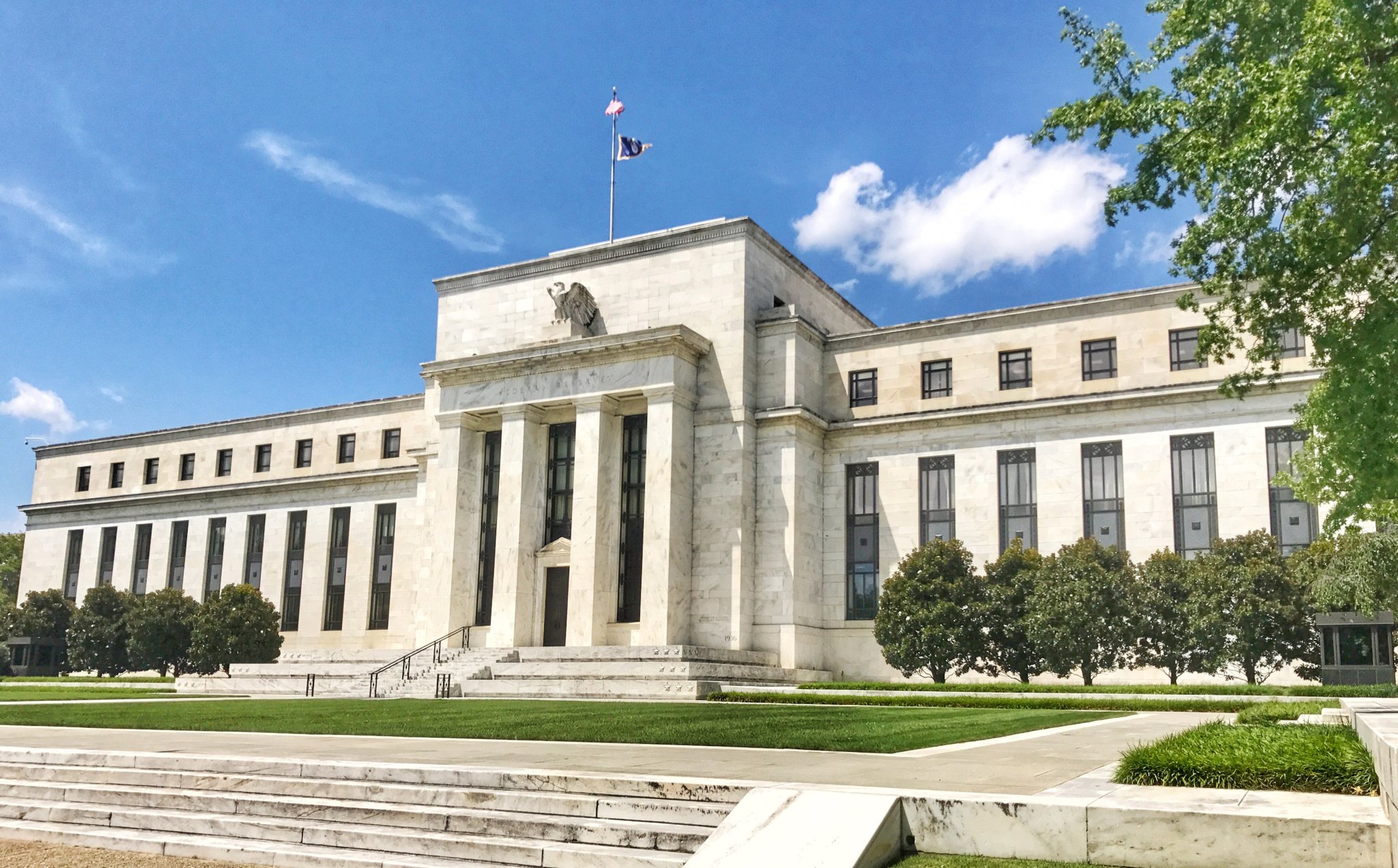 What Is The Federal Funds Rate? How The Fed Sets Interest Rates, Explained
