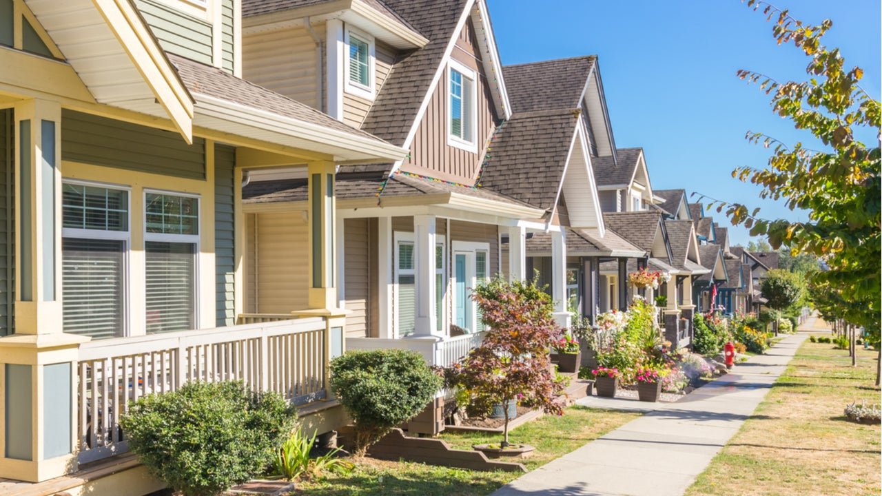 Buyer’s Market Vs. Seller’s Market: What’s The Difference? | Bankrate