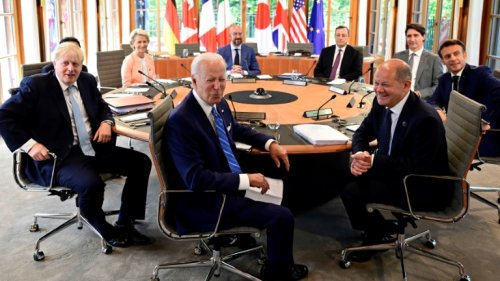 G7 Leaders Mock Putin In Jokes About Stripping Off