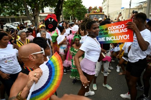 Cuba S Lgbtq Community Celebrates Same Sex Marriage With Pride Conga Flipboard