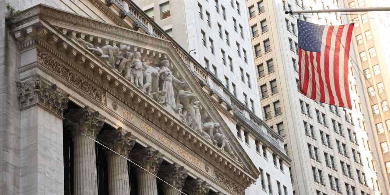 Stock Markets Surge Amid Jobs Slowdown. Trump Tariffs, Stagflation Could Ruin the Party.