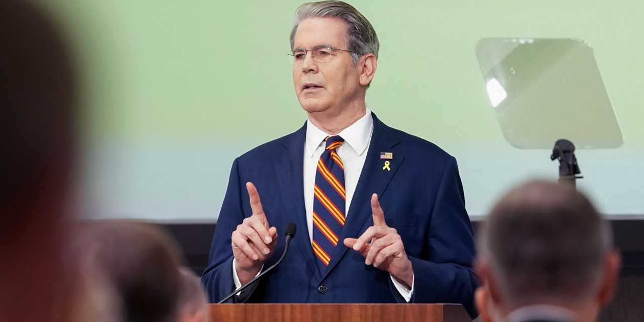 U.S. Buys Argentine Pesos as Financial Rescue Begins, Bessent Says