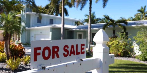 More Homes, Few Buyers, Even Price Cuts. How the Housing Market Has Changed.
