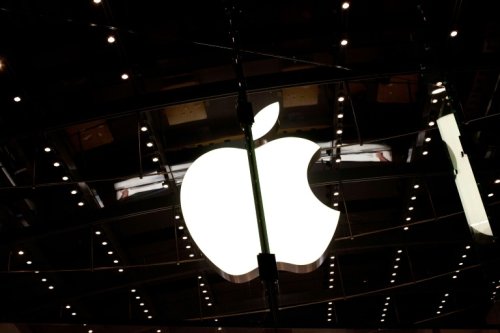 Apple To Make IPhone 14 In India In Shift Away From China