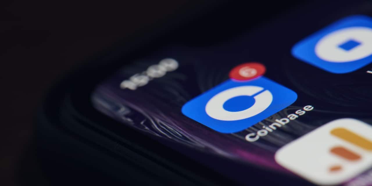 Why Coinbase and Robinhood Are Among the S&P 500’s Biggest Risers Today