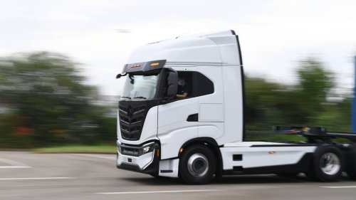 Luminar Partners with Plus to Develop Self-Driving Tech for Big Rigs