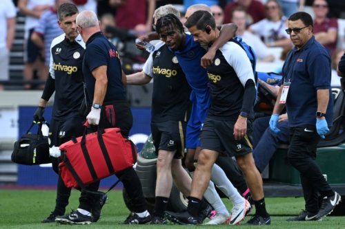 Pochettino Defends Chelsea Medical Team Amid Rash Of Injuries