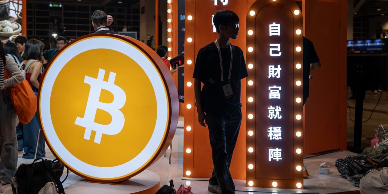 Bitcoin Surges Above $90,000 Without Stock Market’s Help. Why That’s Big for Cryptos.