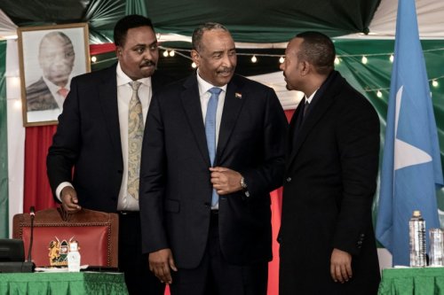 Ethiopia PM Meets Sudan's Burhan, Says Both Endorse 'Dialogue'