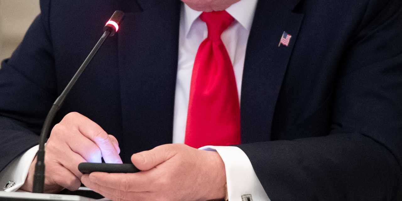 Truth Social Says It Is Entering Prediction Markets, Deepening Trump’s Crypto Ties