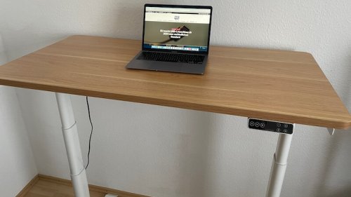 FlexiSpot E8: So schneidet der höhenverstellbare Tisch im Test ab