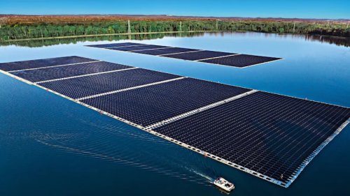 Die größte schwimmende Solaranlage in Nordamerika nimmt Betrieb auf